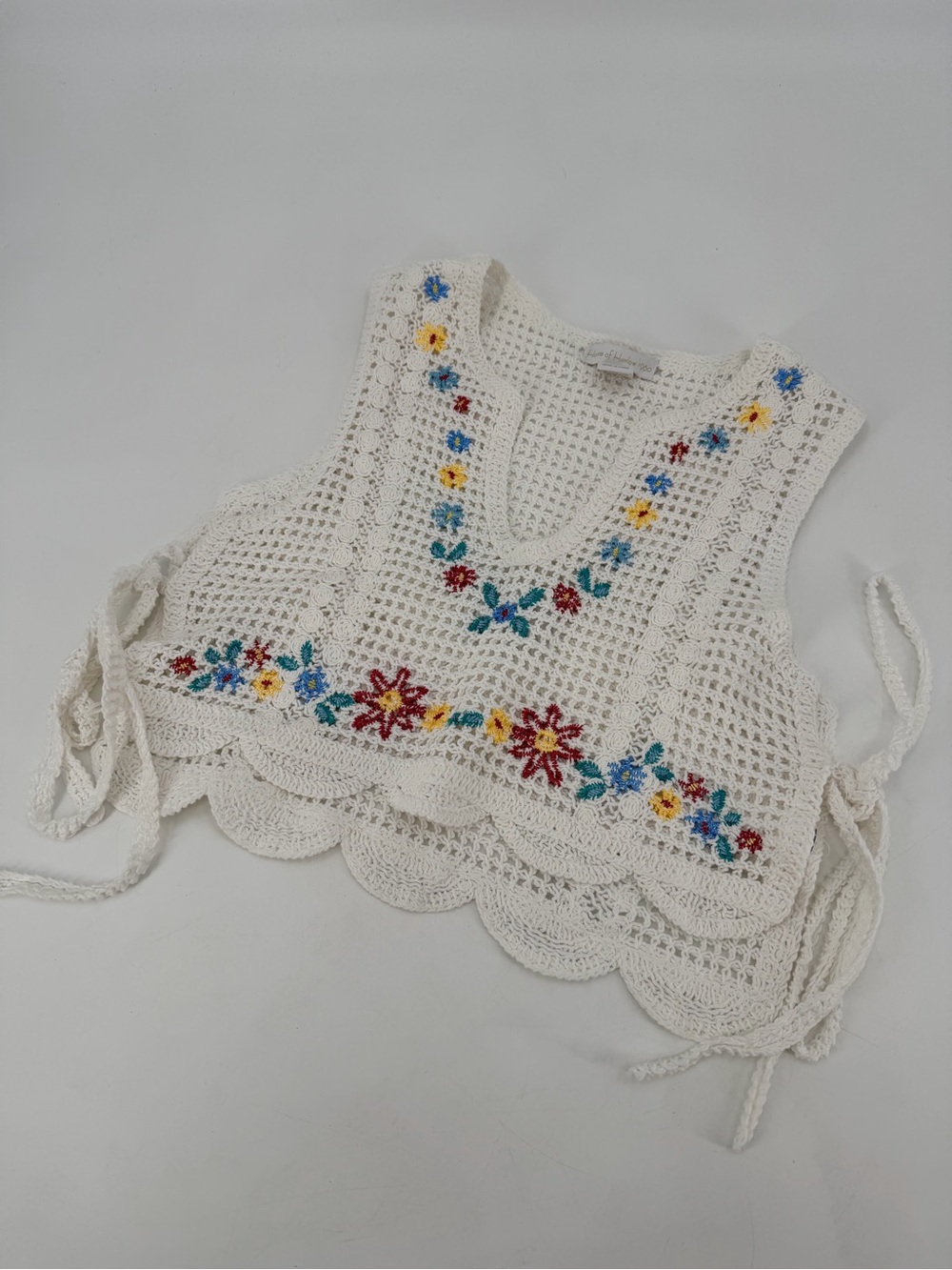House of Harlow 1960 Crochet Floral Boho Crop Cover Up Tank Top OS - Picture 2 of 4